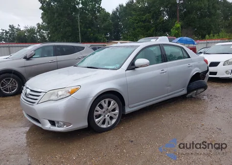 2012 Toyota Avalon z USA, uszkodzony, nr VIN 4T1BK3DB4CU446161